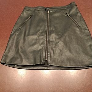 Hollister skirt black ultra high rise faux leather mini size medium